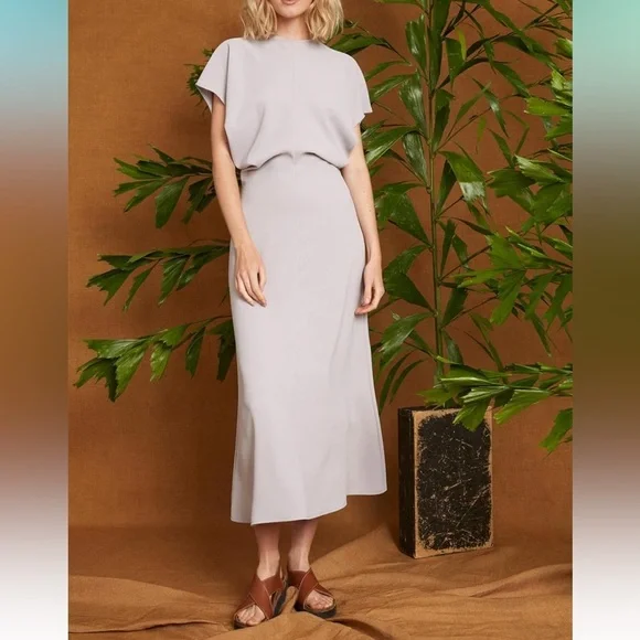 LUXELY By Maggy London Dove Gray Blouson Crew Neck Short Sleeve  Bodice THEO- - Picture 15 of 16